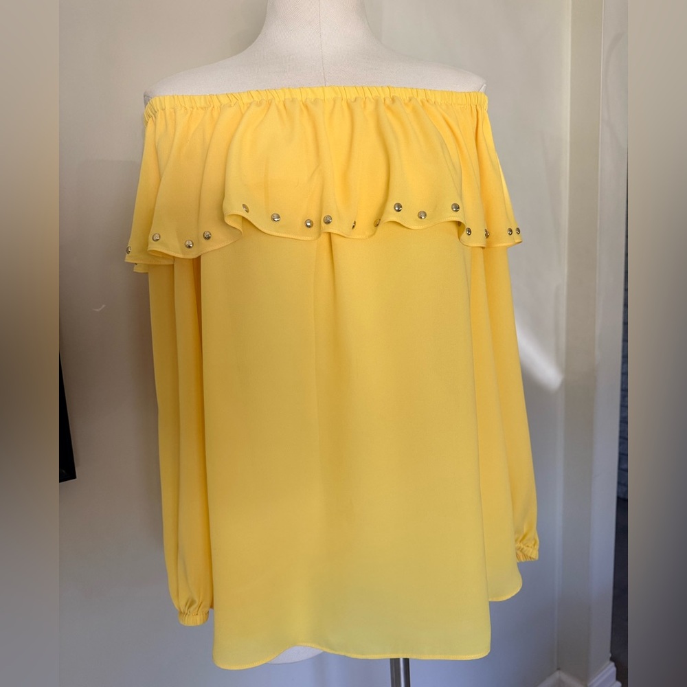 Michael Kors off the shoulder Dress Short with Gold Rivets Yellow